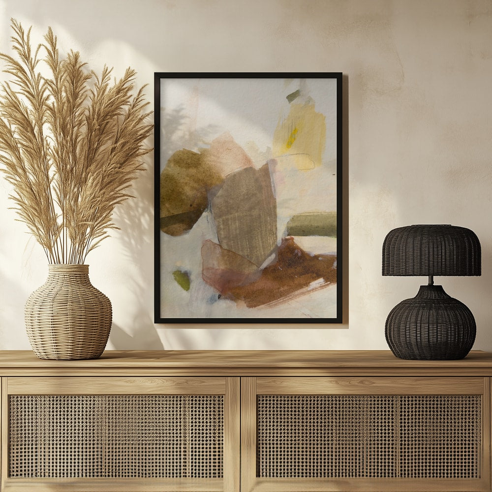 Abstrakte Aquarellflächen in Ocker, Taupe und Gelb auf hellem Hintergrund