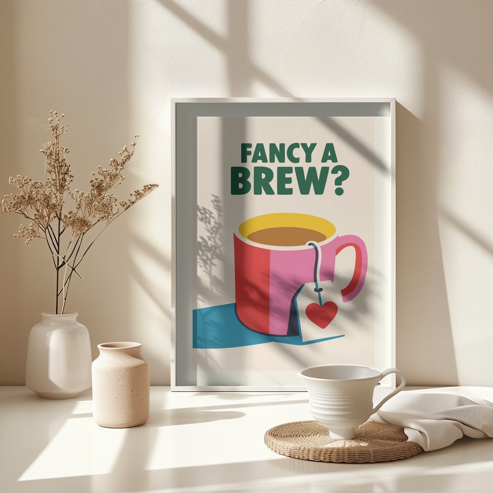 Illustration einer roten Tasse mit Teebeutel und Herzanhänger, Schriftzug Fancy a Brew