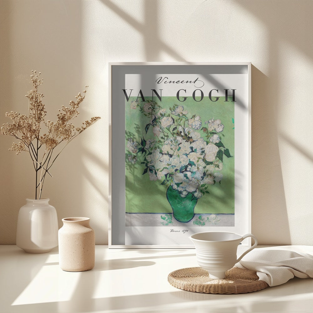 Ausstellungsplakat Vincent van Gogh mit weißen Rosen in grüner Vase, schwarzer Schriftzug