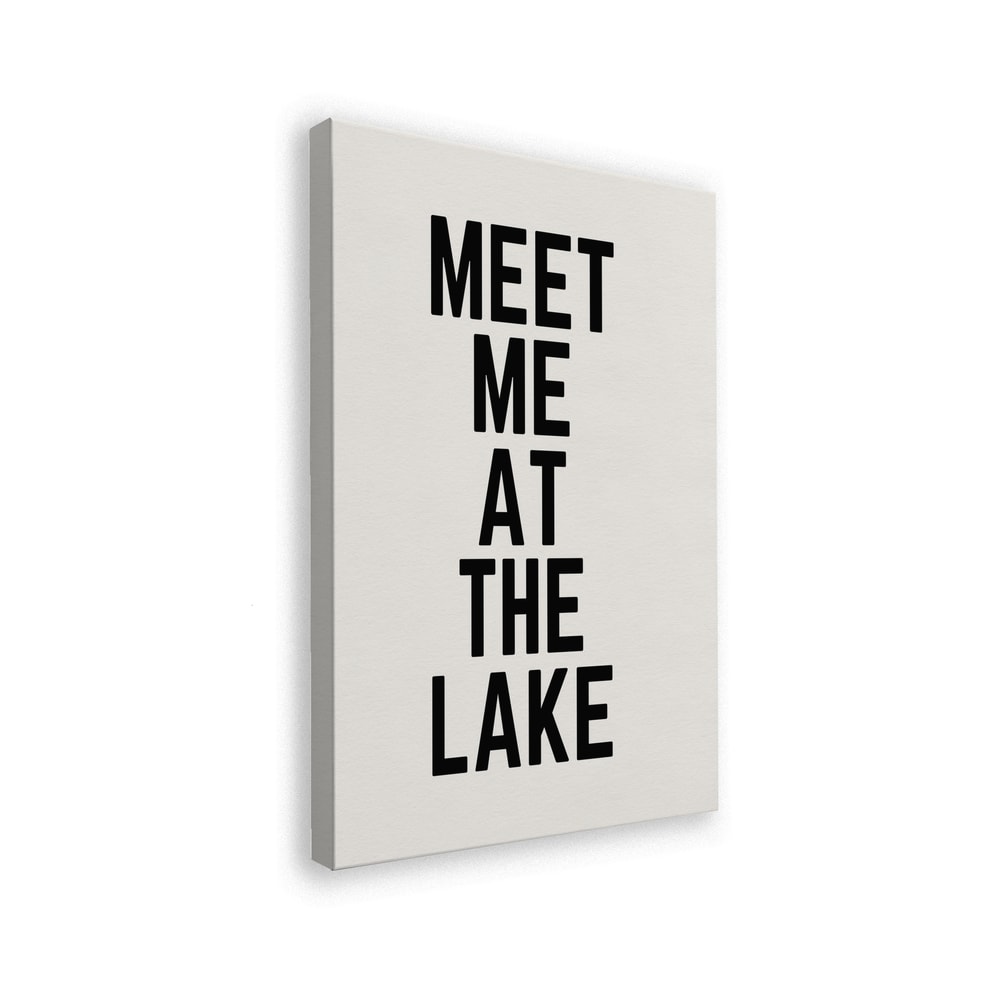 Schwarzer Schriftzug Meet Me at the Lake auf hellem Hintergrund