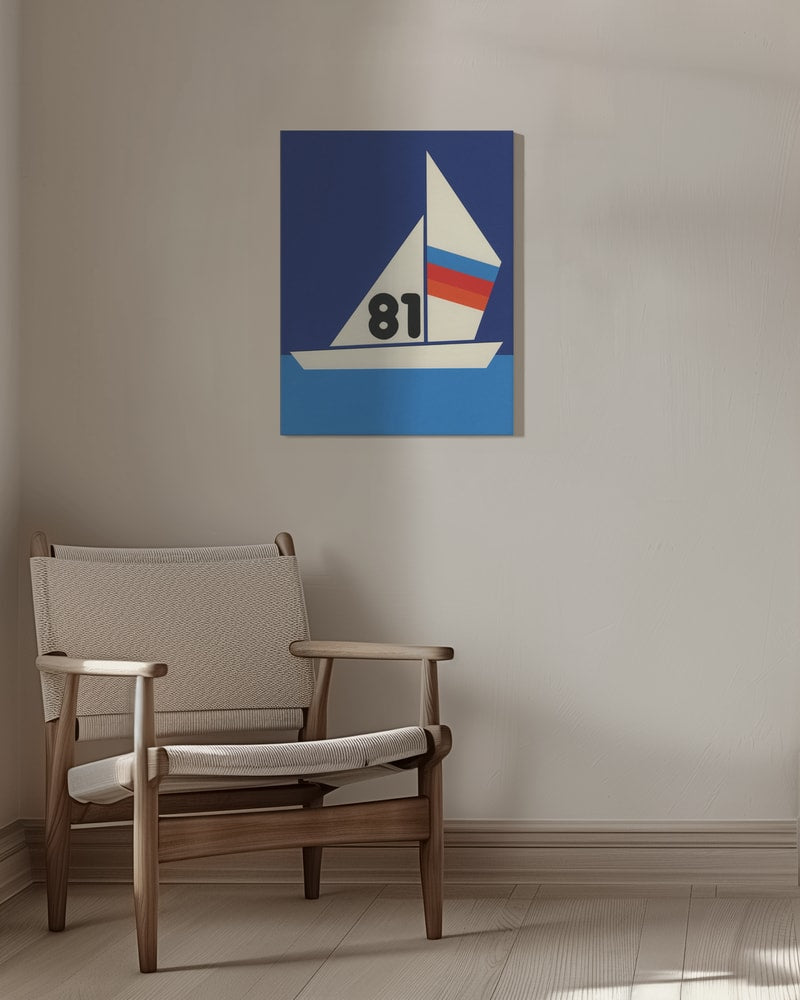 Grafische Illustration eines Segelboots mit Nummer 81 und gestreiftem Segel auf blauem Wasser