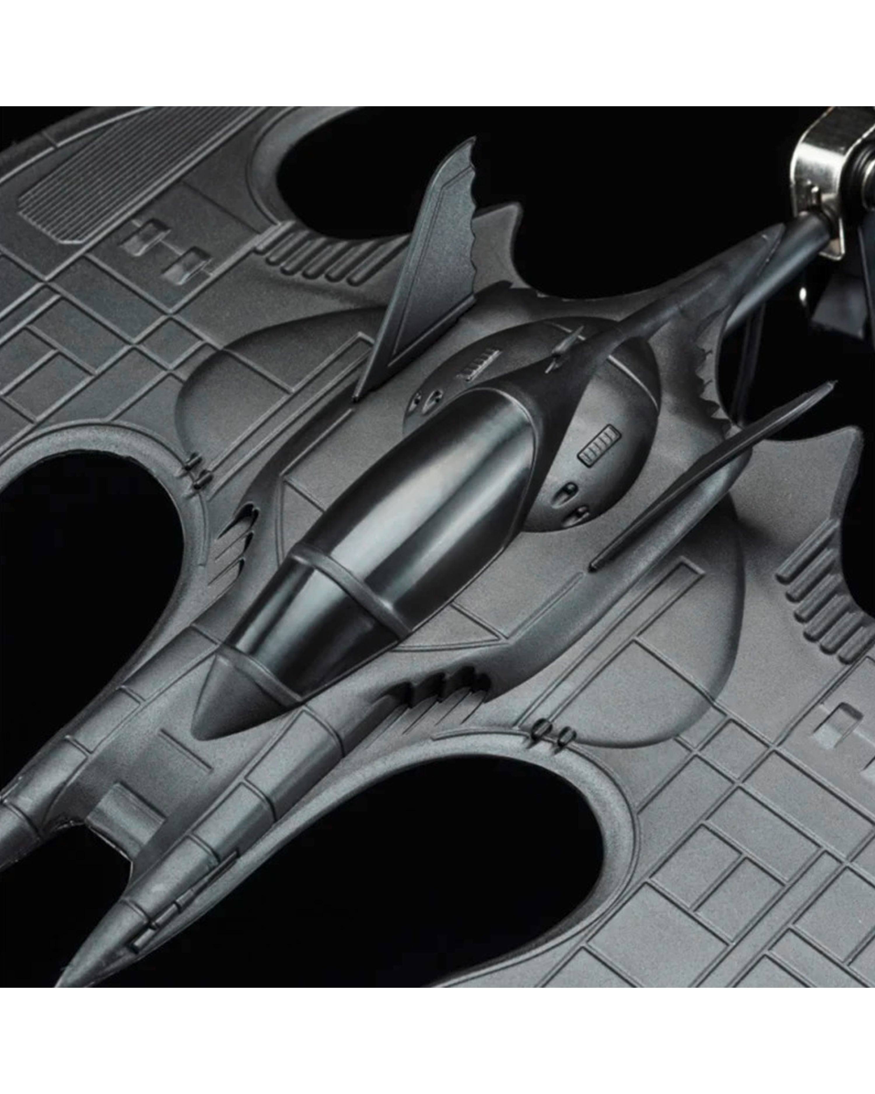 Batman Schreibtischleuchte "Batwing" - verstellbar bis zu 60 cm