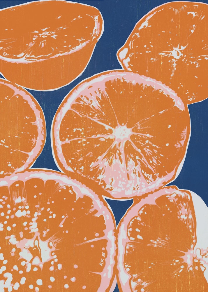 Illustration halbierter Orangen auf dunkelblauem Hintergrund