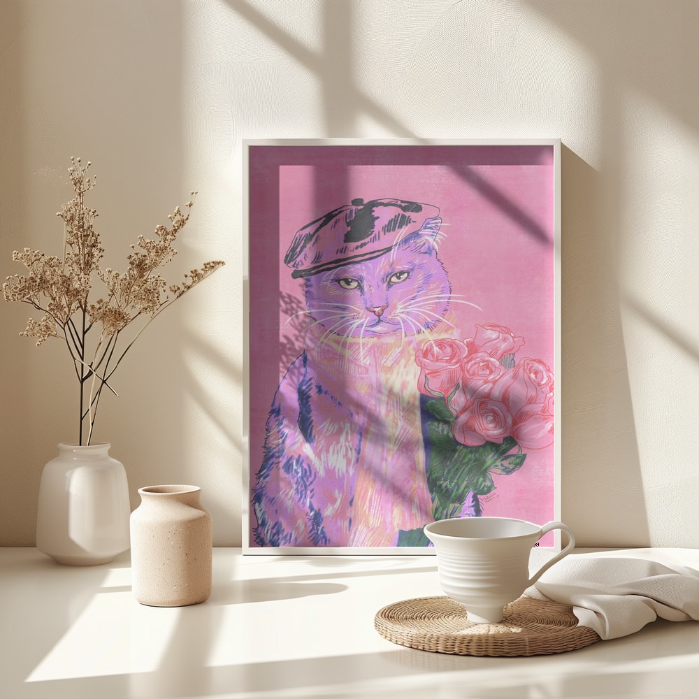 Illustration einer lila Katze mit Baskenmütze und Schal, die rosa Rosen hält, auf pinkem Hintergrund
